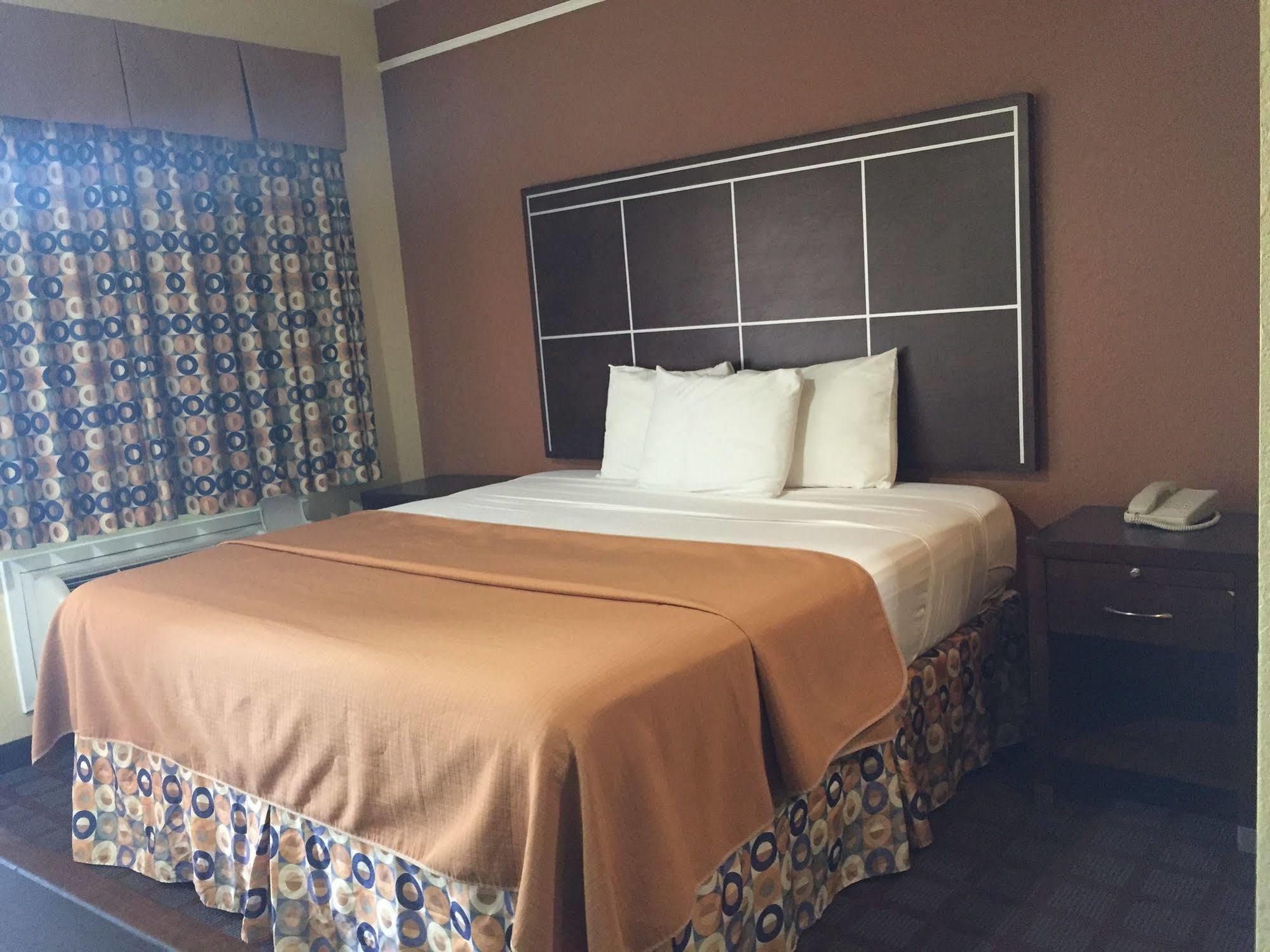 Highlands Suites Buitenkant foto