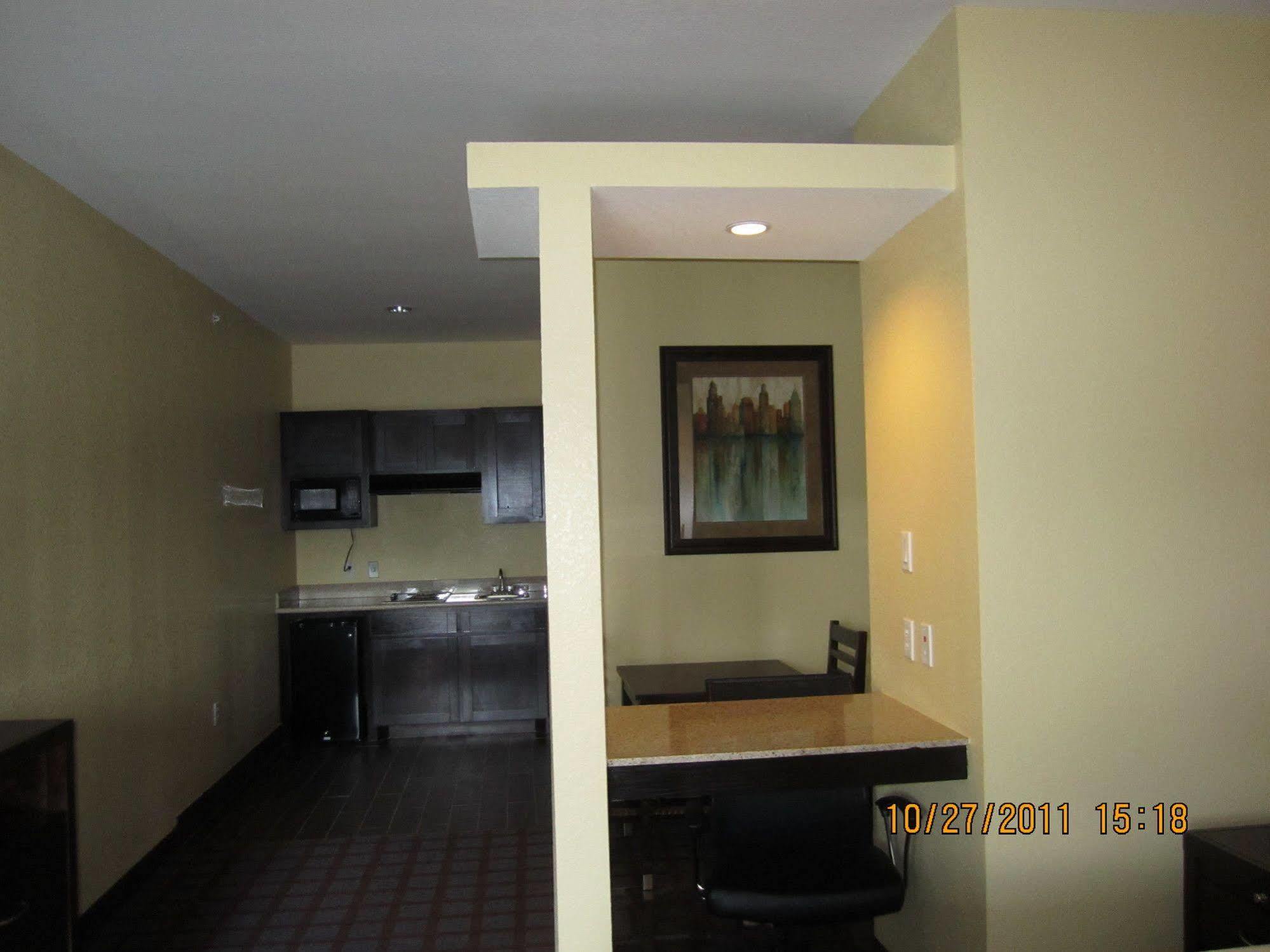 Highlands Suites Buitenkant foto